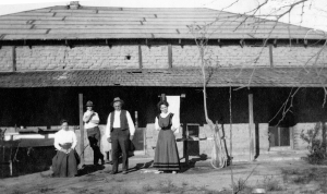 Pusch Family in Front Yard c.1900-1905_Mathilda, George Jr, George Sr, Gertrude